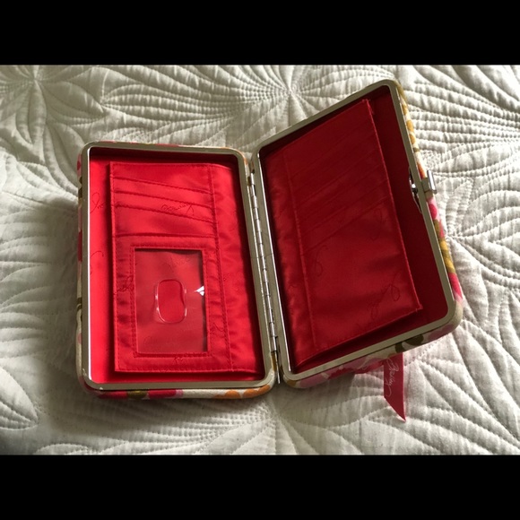 Vera Bradley 9 card and ID Slot Wallet - Picture 4 of 4